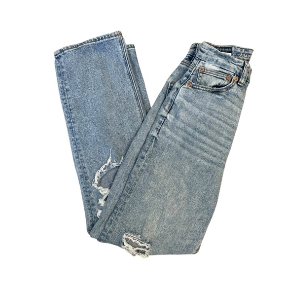 American Eagle Outfitters Light Blue Straight Leg Jeans Size 00 - Picture 1 of 9